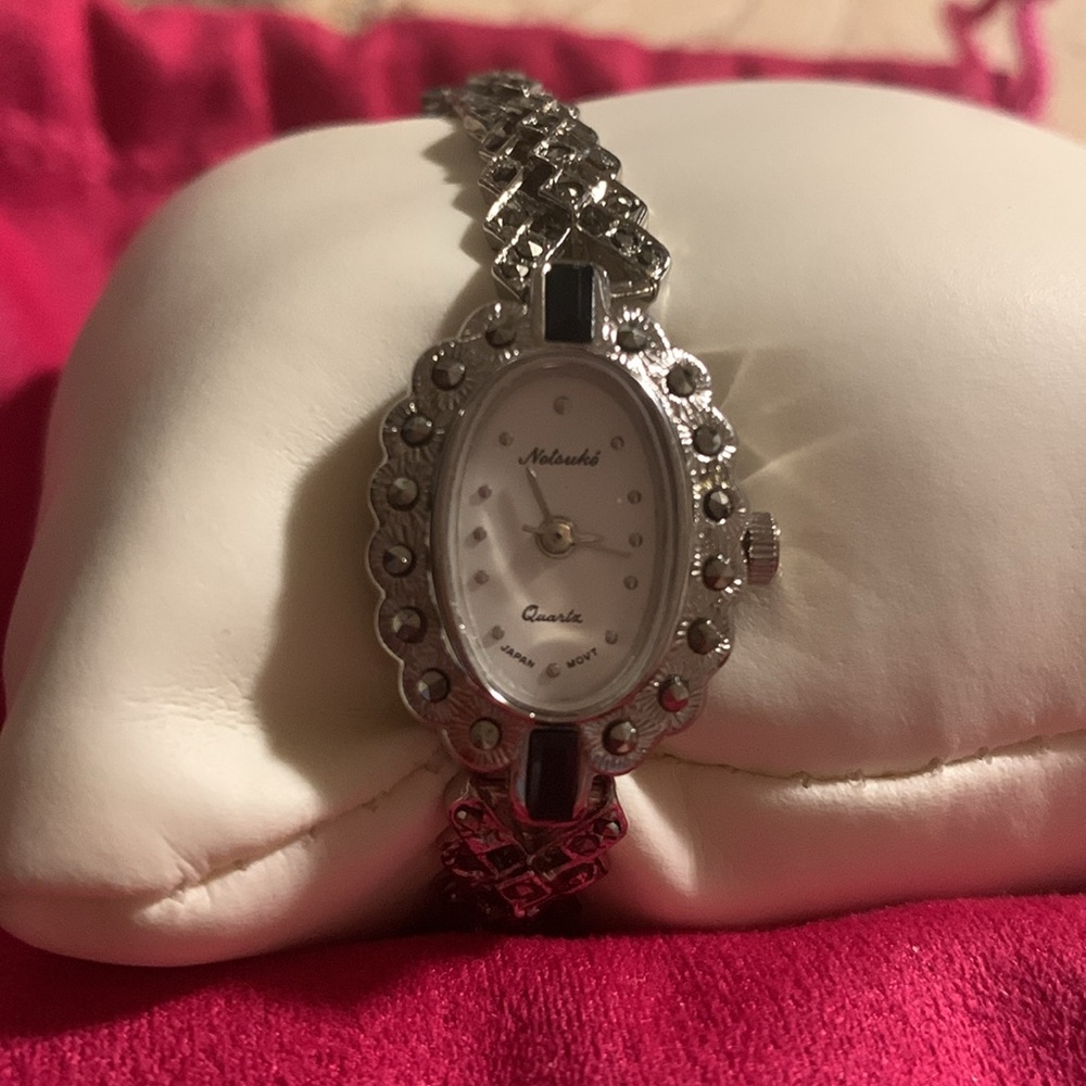 Elegant Silver Women's Watch